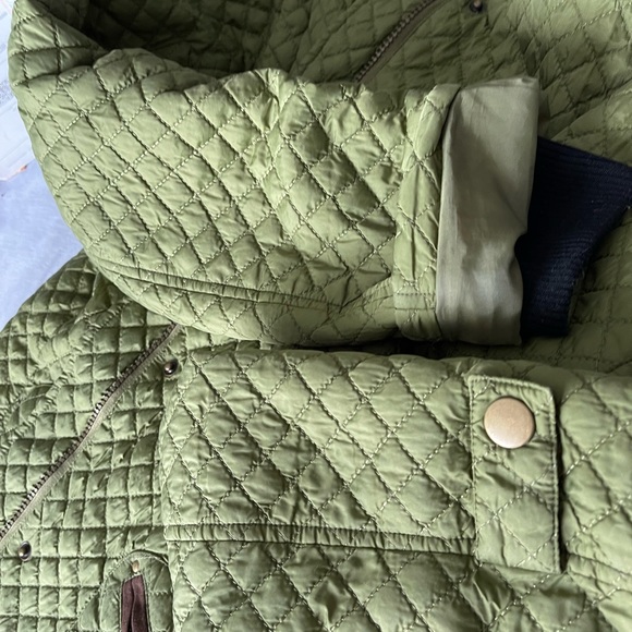 Horseware guilted jacket from Ireland - Picture 7 of 9